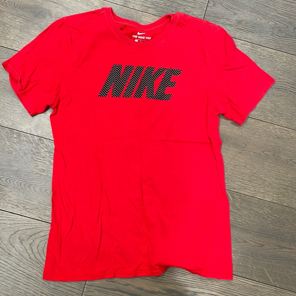 Men’s Nike Tshirt